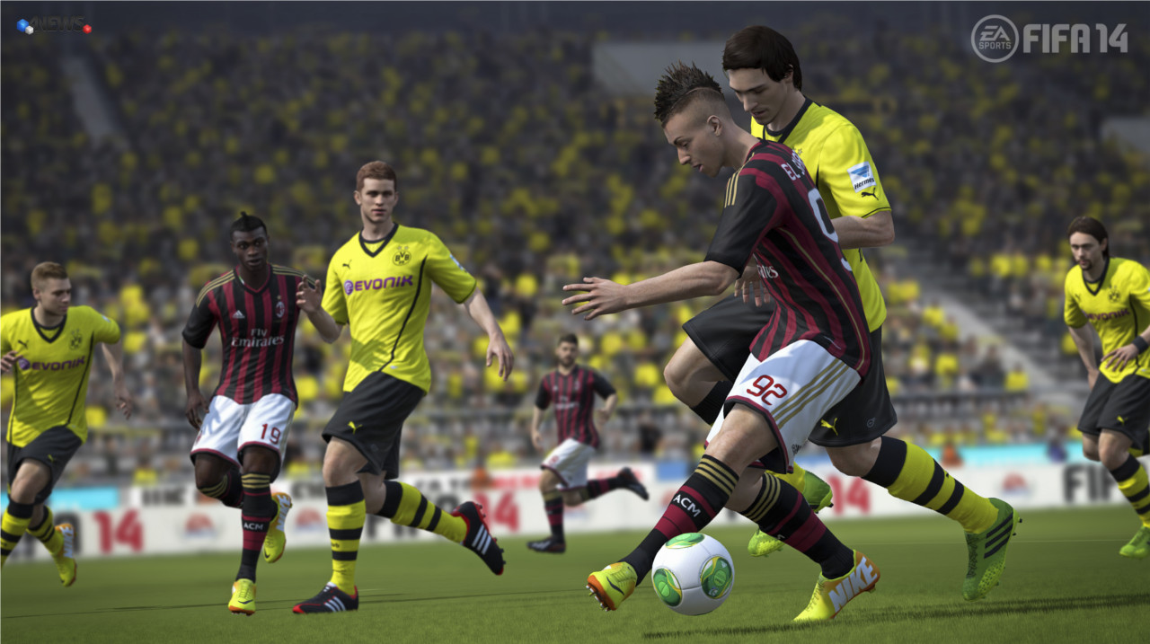 fifa14_ps3_jostle_for_ball_wm