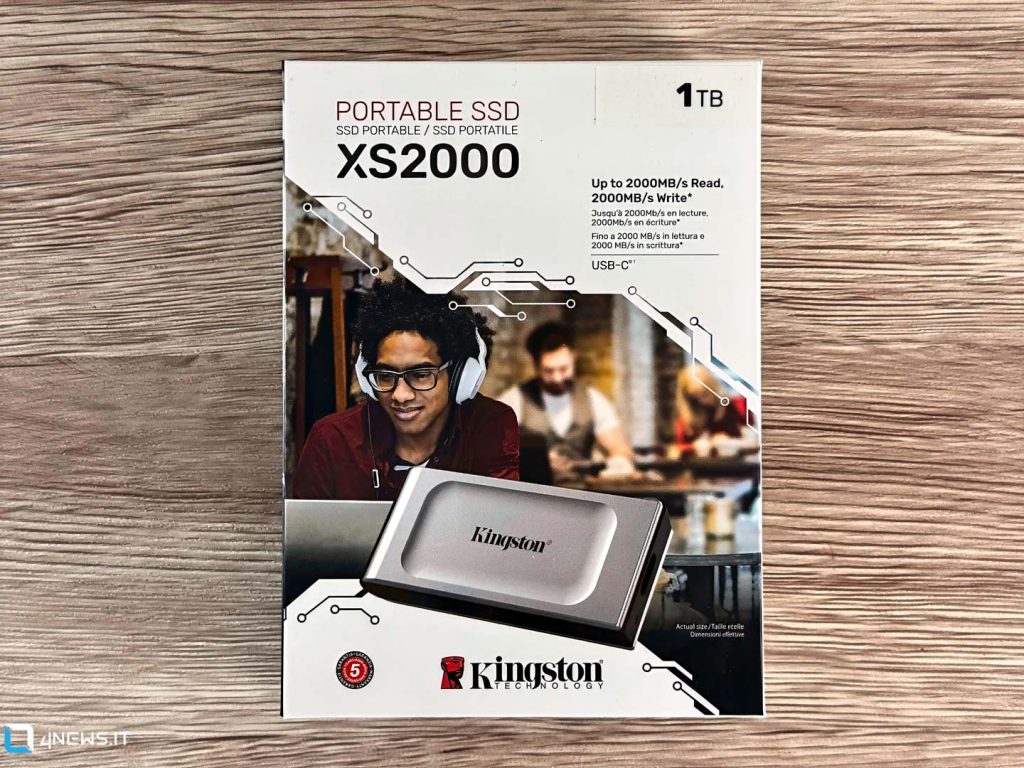 Kingston XS2000 Unboxing