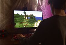 flat screen computer monitor